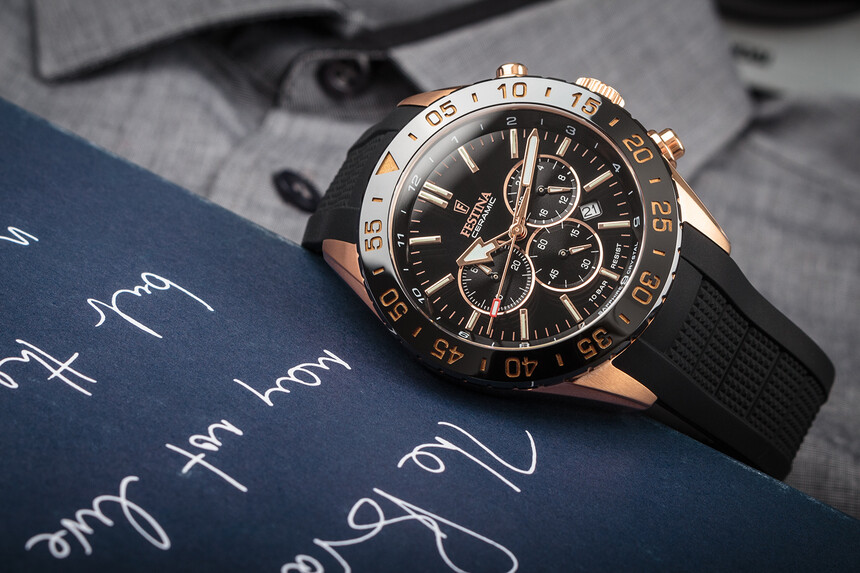 Wariant z czarną tarczą.