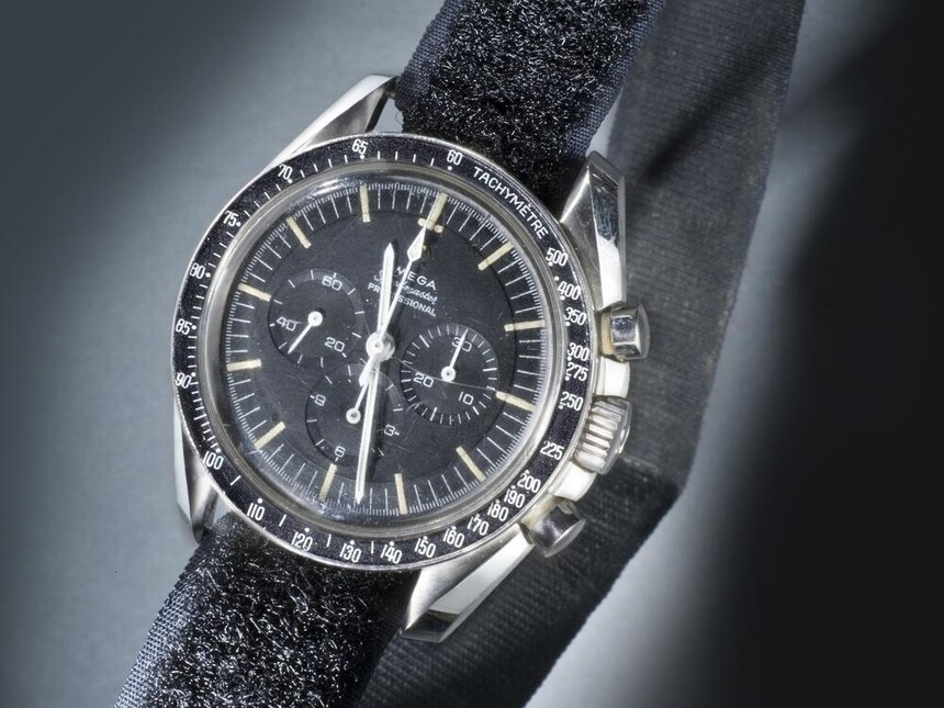 Omega Speedmaster nošené Neilem Armstrongem během mise Apollo 11. Foto: airandspace.si.edu
