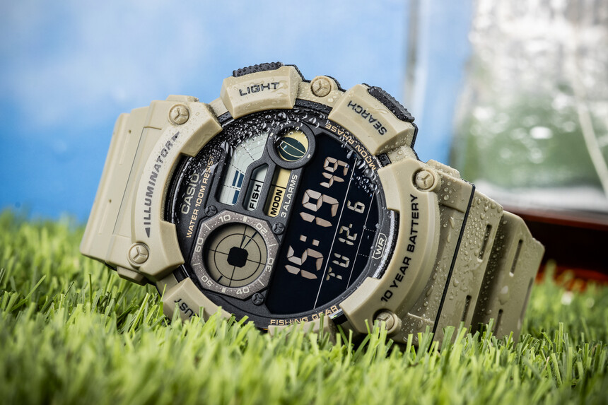 Wariant w naturalnym, brązowym kolorze.