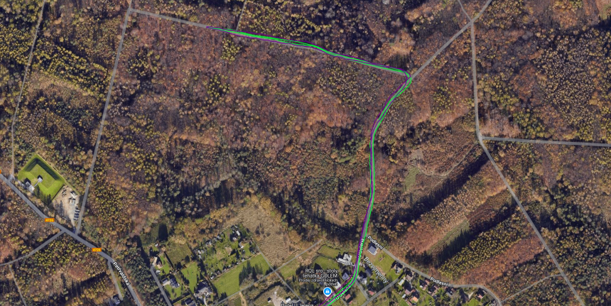 Zielony – Coros Pace PRO, fioletowy – Suunto Run | Źródło: Google Maps