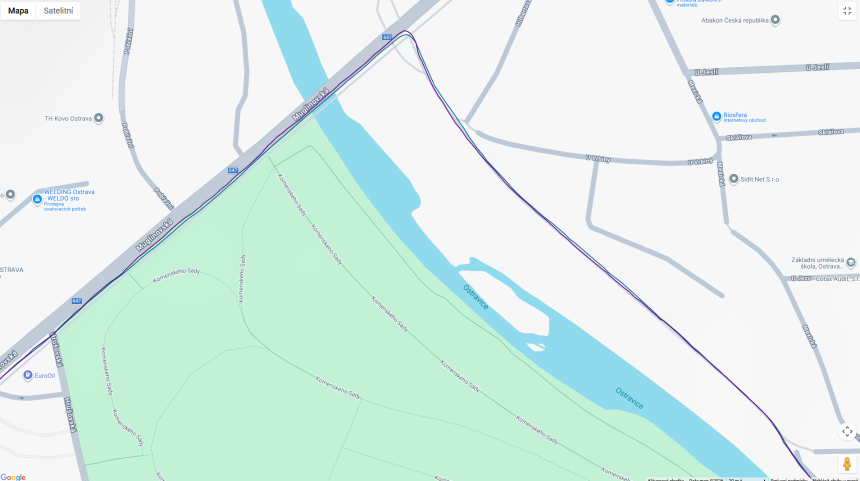 niebieski – Amazfit T-Rex Ultra 2, fioletowy – Garmin Tactix 8