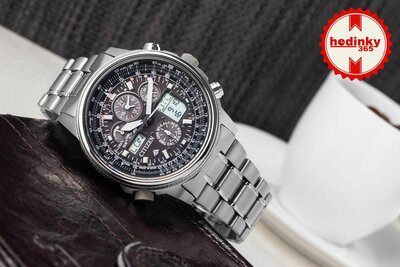 Citizen Promaster Sky Pilot Global Eco-Drive Radiocontrolled JY8020-52E