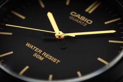 Casio Collection MW-240-1E2VEF