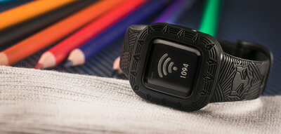 Pasek plastikowy Garmin (do Vívofit junior 3), czarny, Marvel, Black Panther, 010-12666-40