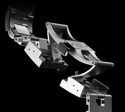 Ball Engineer Hydrocarbon AeroGMT II Automatic COSC Chronometer DG2018C-S3C-BE