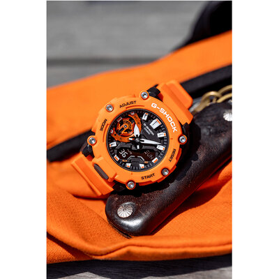 Casio G-Shock Original GA-2200M-4AER Carbon Core Guard