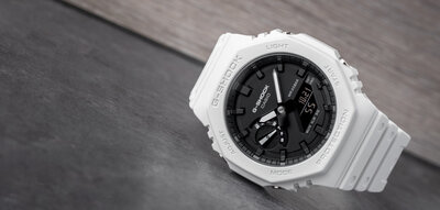 Casio G-Shock Original GA-2100-7AER Carbon Core Guard