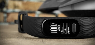 Garmin Vívosmart 5, Black, wielkość L