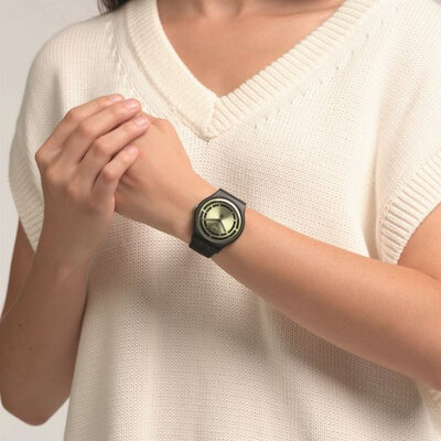 Swatch Leafy Line SO32B117