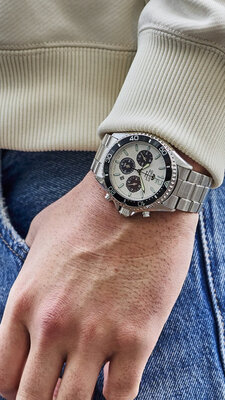 Orient Sports Solar RA-TX0203S10B