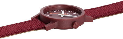 Mondaine Essence Quartz MS1.32130.LC