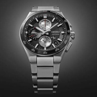 Seiko Astron Solar GPS Chronograph SSH151J1 "Night Black"