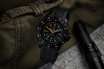 Luminox Land XL.8825.H.SET (+ zamienny pasek)