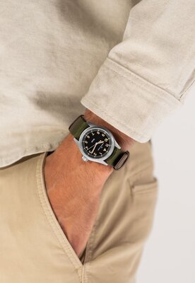 Hamilton Khaki Field Quartz H69401930