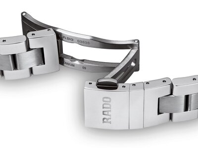 Rado HyperChrome Chronograph Quartz R32259153