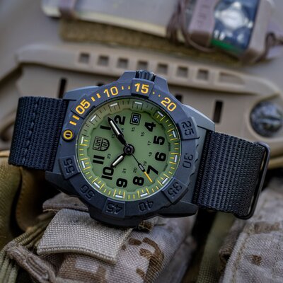 Luminox Navy SEAL XS.3517.NSF.SET Foundation (+ zamienny pasek)