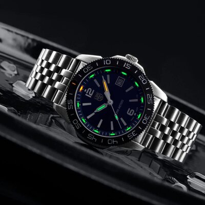 Luminox Sea XS.3123M.SET.1 Pacific Diver (+ zamienny pasek)