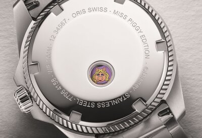 Oris ProPilot X Miss Piggy Edition 01 531 7796 4158-07 8 17 05LC