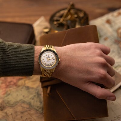 Rado Captain Cook Over-Pole R32193018 Limited Edition 1962 pcs (+ zapasowy pasek i etui podróżne)