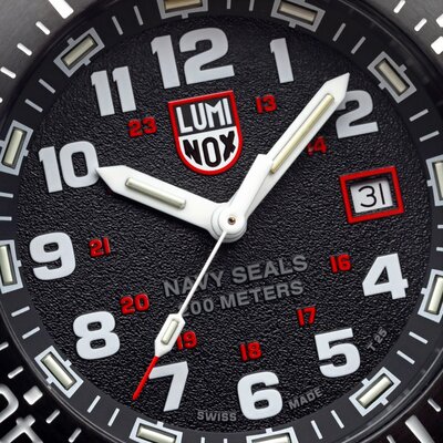 Luminox Navy Seal 4230 Series XS.4231.SET (+ zamienny pasek)