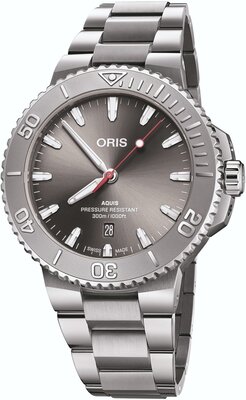 Oris Aquis Date Relief Automatic 01 733 7789 4153-07 8 23 04PEB