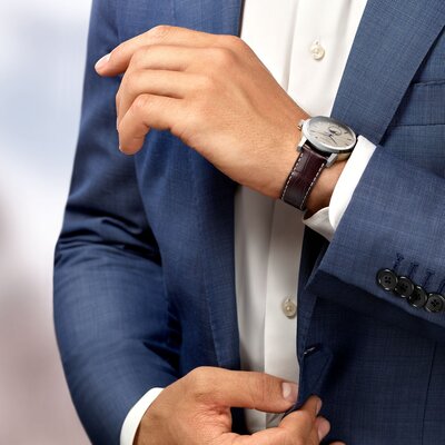 Longines Elegance The Longines 1832 Automatic Moonphase L4.826.4.92.2