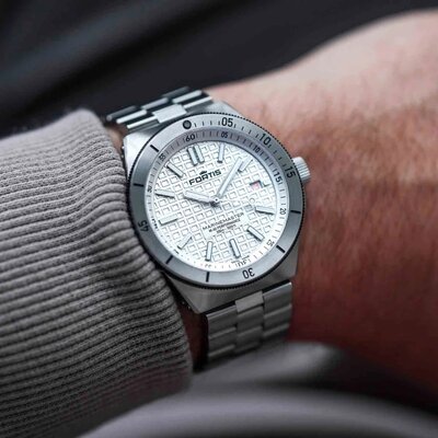 Fortis Marinemaster M-40 Automatic F8120010