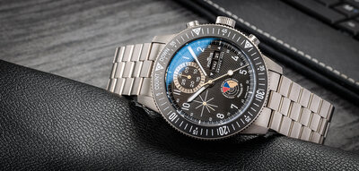 Fortis Novonaut N-42 Automatic Chronograph Amadee-24 F2040016 Limited Edition 100pcs (+ dodatkowy pasek)