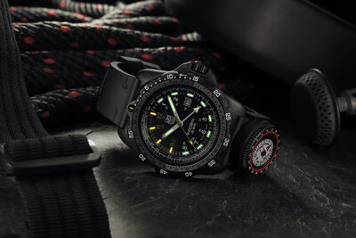 Luminox Land Recon Nav Spec XL.8837.SET (+ zamienny pasek)