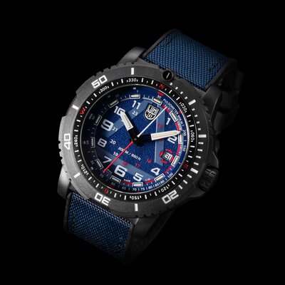 Luminox ICE-SAR XL.1083