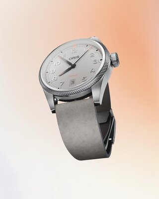 Oris ProPilot Automatic Date 01 733 7805 4163-07 6 20 15LC