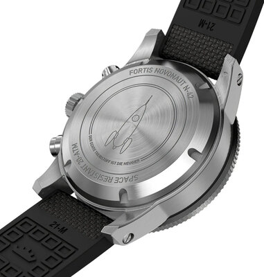 Fortis Novonaut N-42 Automatic Legacy Chronograph F2040009