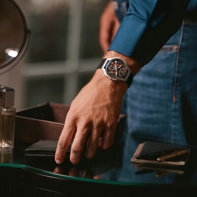 Bulova Curv Quartz 96K117 (+ zamienny pasek)