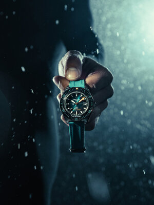 Certina DS Super PH2000M Automatic Powermatic 80 C050.607.44.041.10 Limited Edition 1959 pcs (+ zamienny pasek)