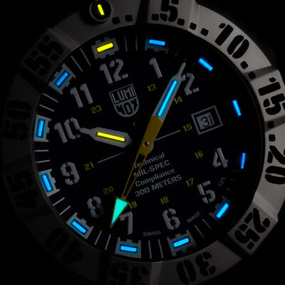 Luminox MIL-SPEC XL.3355.SET (+ zamienny pasek)