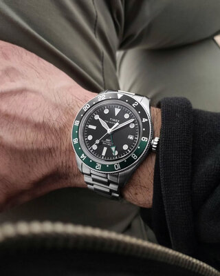 Timex Waterbury TW2Y60800UK