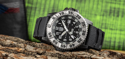 Luminox CZECH-SPEC XL.3351.CM.N.SET Limited Edition 150pcs (+ zamienny pasek)