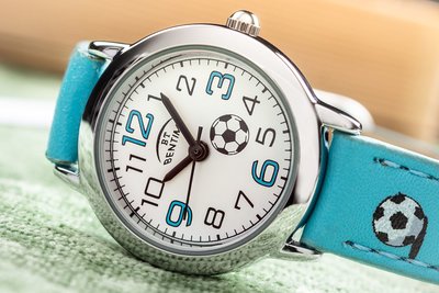 Bentime 001-9BA-5067K (z motywem piłkarskim)
