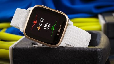 Garmin Venu Sq, LightGold/White Band