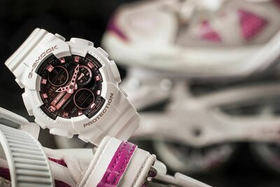 Casio G-Shock Original Z-Series GMA-S140M-7AER Metallic Markers and Accents