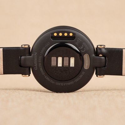 Garmin Lily Classic Cream Gold / Black, Leather Band