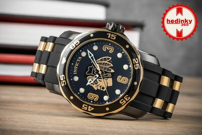 Invicta NHL Chicago Blackhawks Quartz 48mm 42315