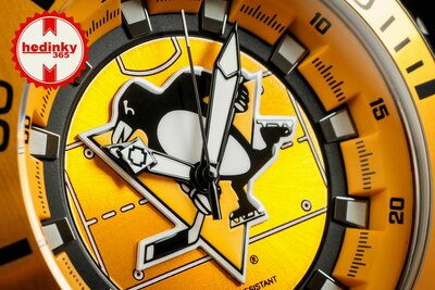 Invicta NHL Pittsburgh Penguins Quartz 47mm 42242
