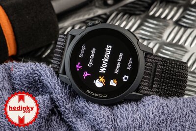 Coros Pace 4 Black / Nylon Band